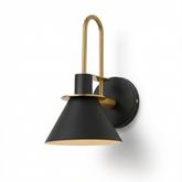 Lampa ścienna Lucien | Nowoczesne oświetlenie ścienne | Metal i mosiądz