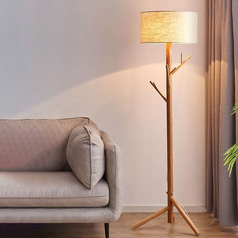 Lampa podłogowa Hiroki | Styl japandi z funkcją wieszaka | Drewno lite