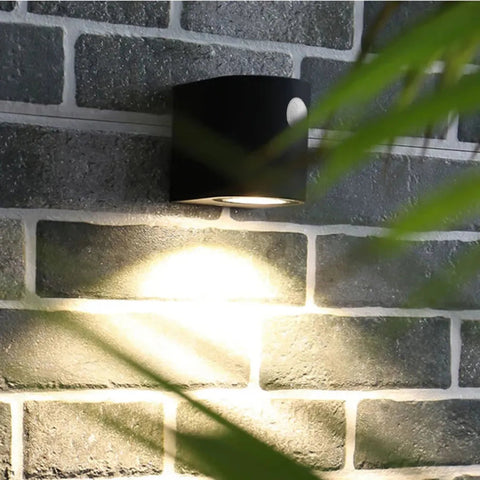 Lampa ścienna Elvo | Oświetlenie elewacyjne i wewnętrzne | Aluminium i szkło