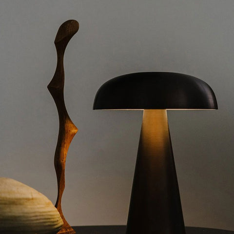 Lampa Stołowa LED Mantar | Bezkablowa Elegancja | Różne Kolory