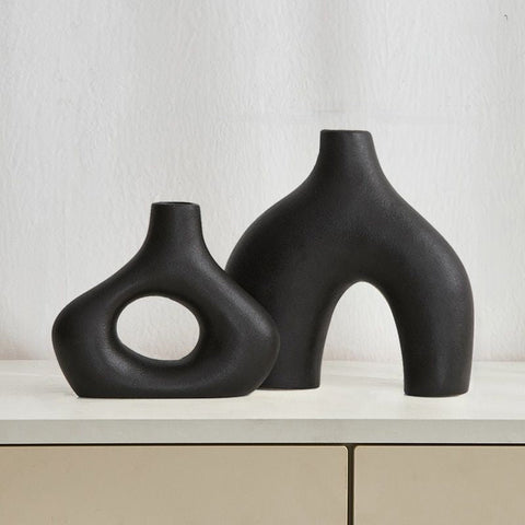 Zestaw Wazonów Freya | Rzeźbiarska Dekoracja Wnętrz | Ceramiczne Duo w Stylu Nordyckim