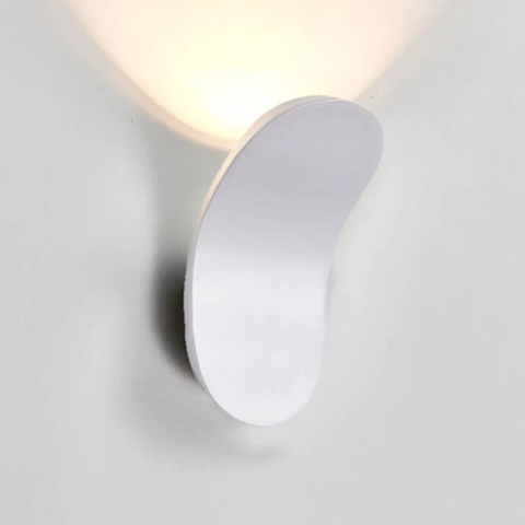 Lampa Ścienna Veilo | Nowoczesne Oświetlenie Ścienne | Metalowy Minimalizm