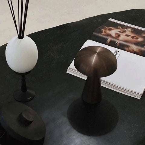 Lampa Stołowa LED Mantar | Bezkablowa Elegancja | Różne Kolory
