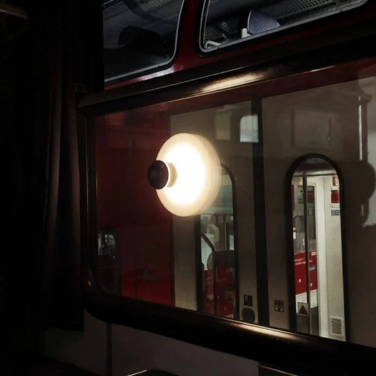 Lampa Lumo | Lampka LED przenośna | Światło z przyssawką do okna i ściany