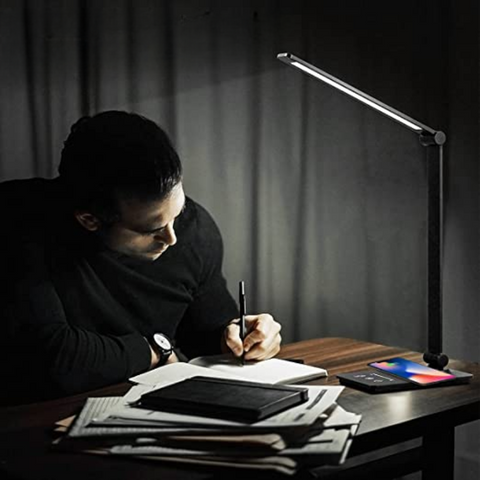 Lampa DeskCharge | Lampka biurkowa LED | Regulowane ramię z ładowarką bezprzewodową