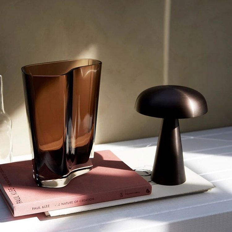 Lampa Stołowa LED Mantar | Bezkablowa Elegancja | Różne Kolory