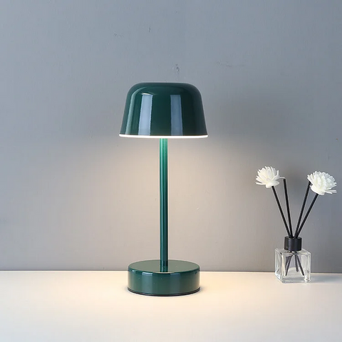 Lampka Prisma Lumo | Lampka Stolikowa LED | Metalowy Korpus i Ładowanie USB