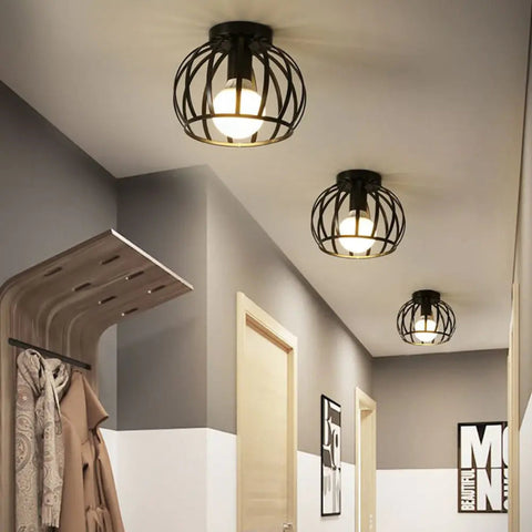 Lampa Sufitowa Luminara | Industrialne Oświetlenie Wewnętrzne | Metalowa Klatka