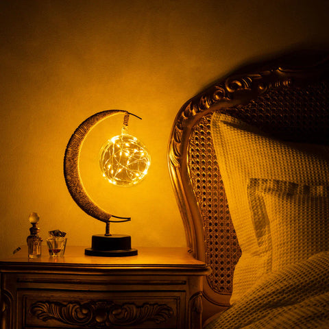 Lampa Enchanted Lunar | Lampka Dekoracyjna LED | Szklana Kula w Księżycu