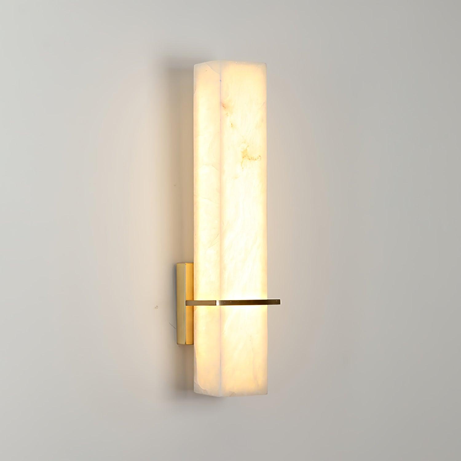 Kinkiet Linea | Lampa ścienna z alabastru | Wydłużona forma wertykalna