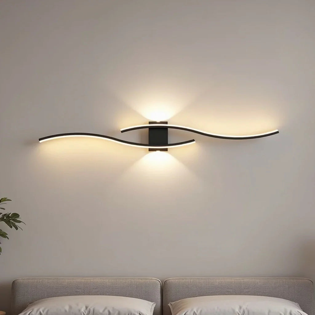 Kinkiet Auria | Nowoczesne Oświetlenie Ścienne | Złota Lampa LED w Fali