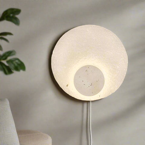 Lampa Ścienna Solaro | Nowoczesne Oświetlenie Dekoracyjne | Akryl i Trawertyn