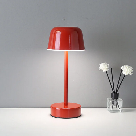 Lampka Prisma Lumo | Lampka Stolikowa LED | Metalowy Korpus i Ładowanie USB