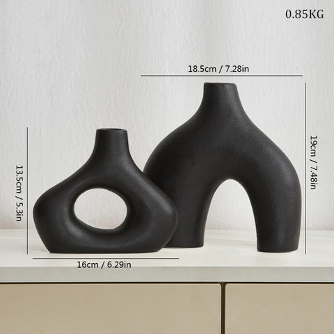 Zestaw Wazonów Freya | Rzeźbiarska Dekoracja Wnętrz | Ceramiczne Duo w Stylu Nordyckim