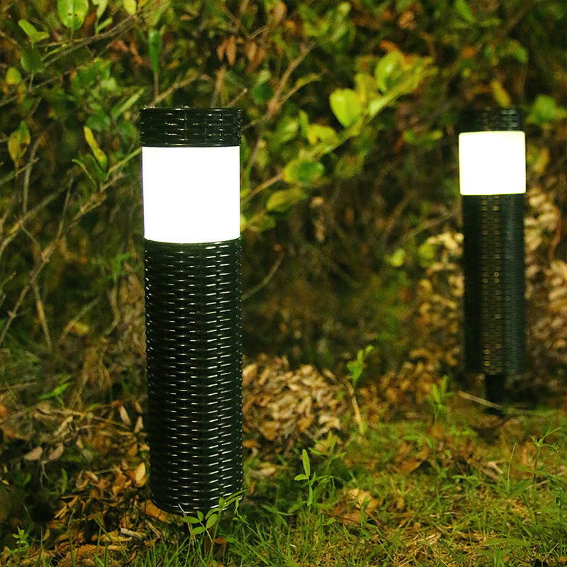 Latarnia Solarna Rattanowa | Nowoczesne Oświetlenie Ogrodowe | Wodoodporna Lampa LED