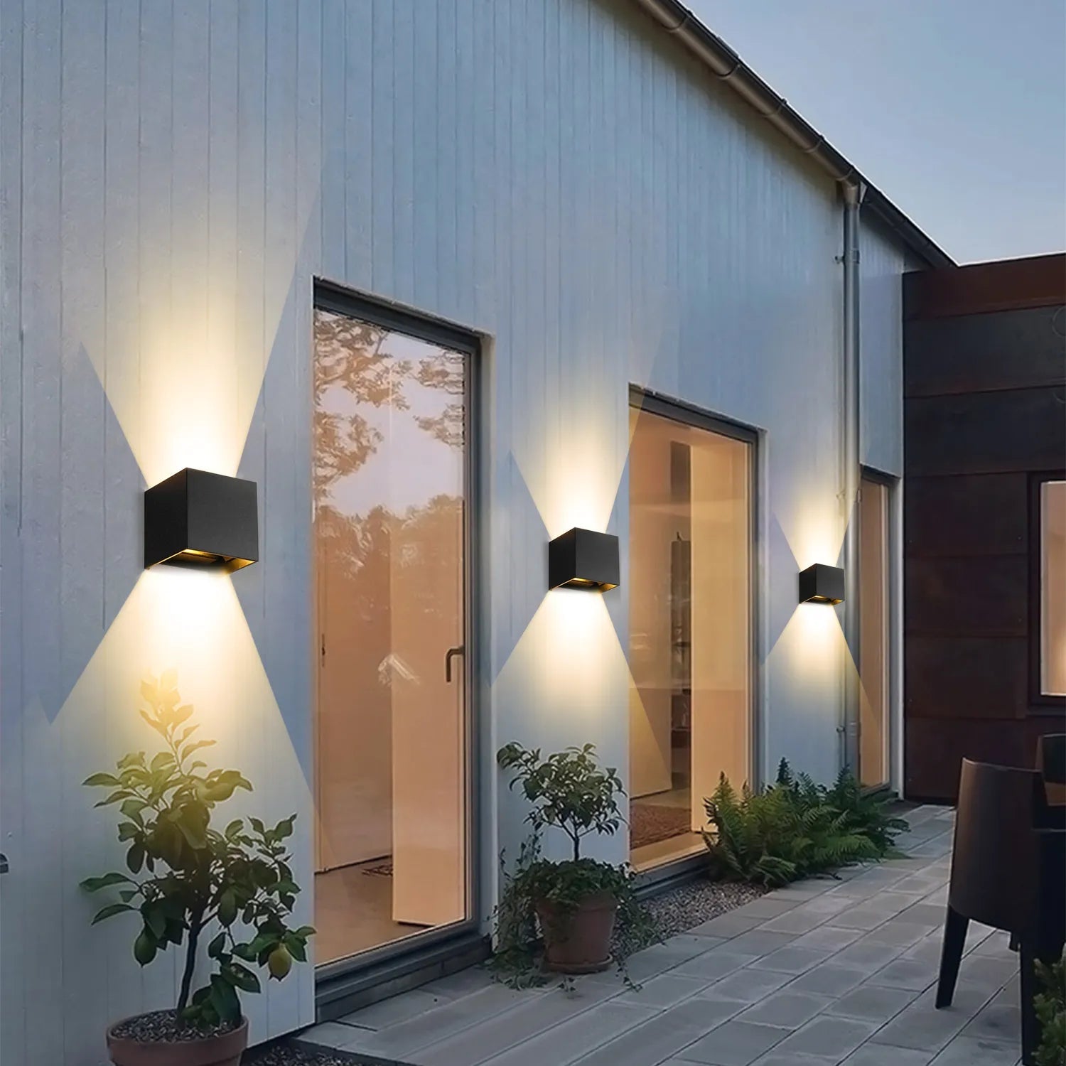 Lampa Cubis | Kinkiet LED ścienny | Minimalistyczna kostka z efektem góra–dół