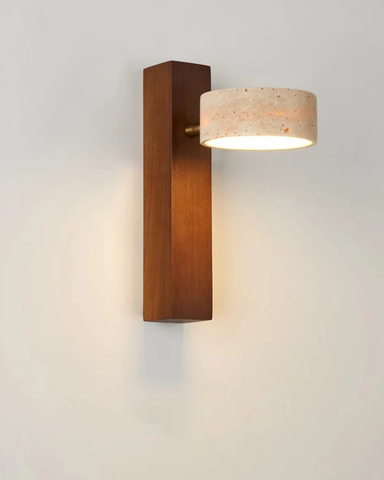 Lampa ścienna Riva | Dekoracyjne oświetlenie wewnętrzne | Travertyn i drewno orzechowe