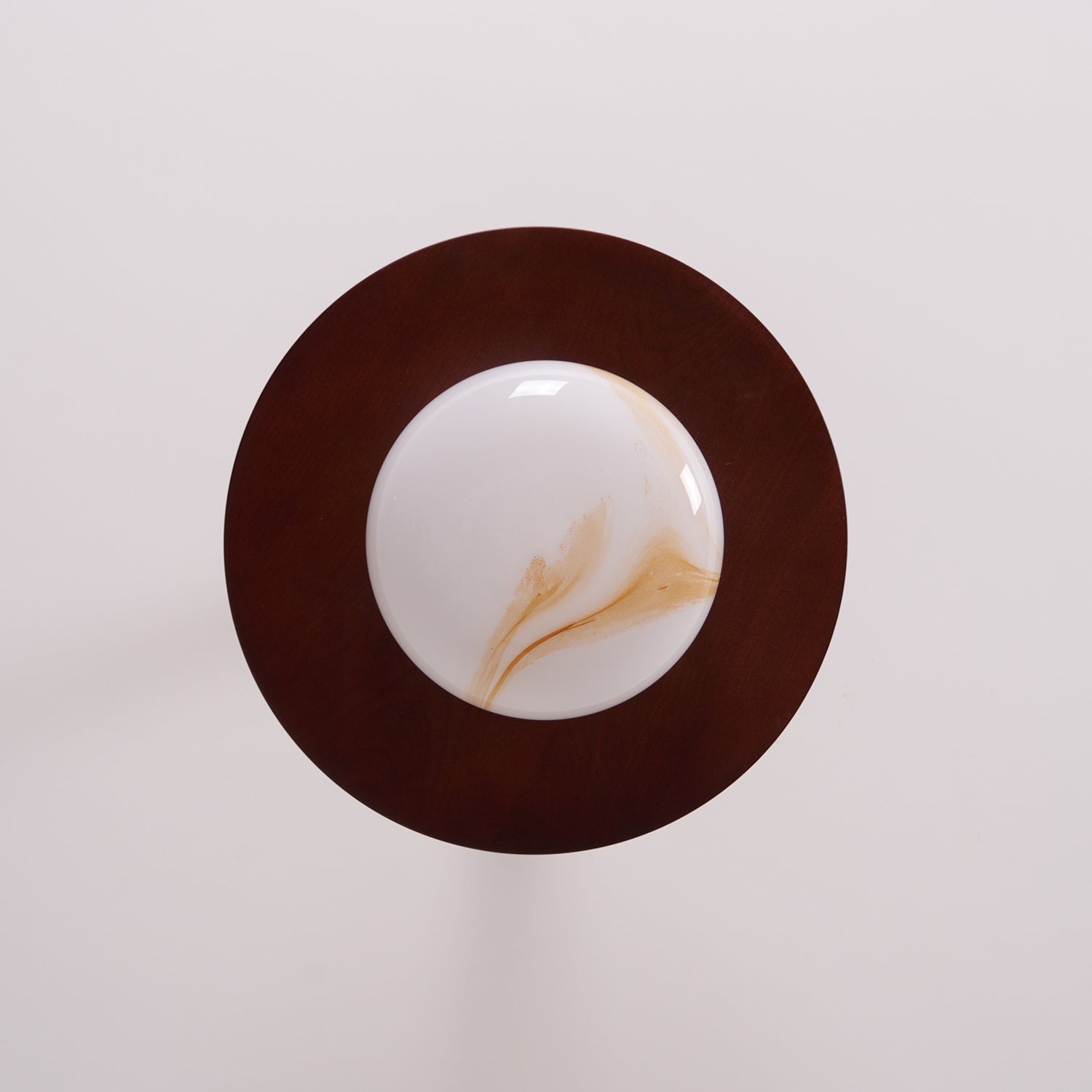 Lampa sufitowa Luno | Oświetlenie dekoracyjne | Drewno i alabaster syntetyczny