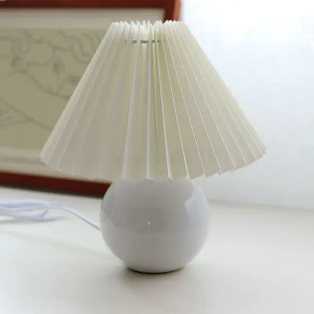 Lampa Plico | Lampka stołowa vintage | Plisowany abażur i ceramiczna podstawa