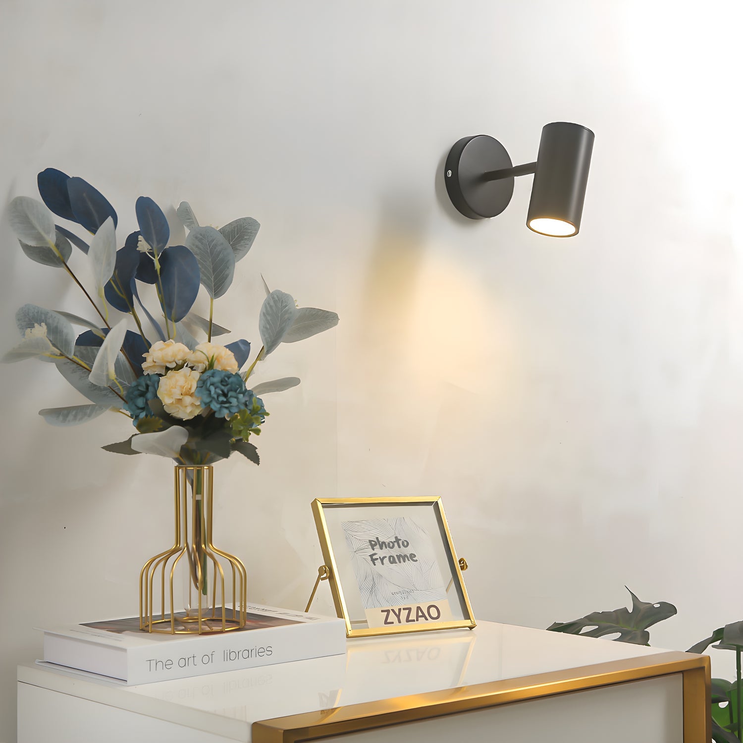 Lampa Ścienna Livo | Kinkiet Kierunkowy Metalowy | Regulowany Spot LED