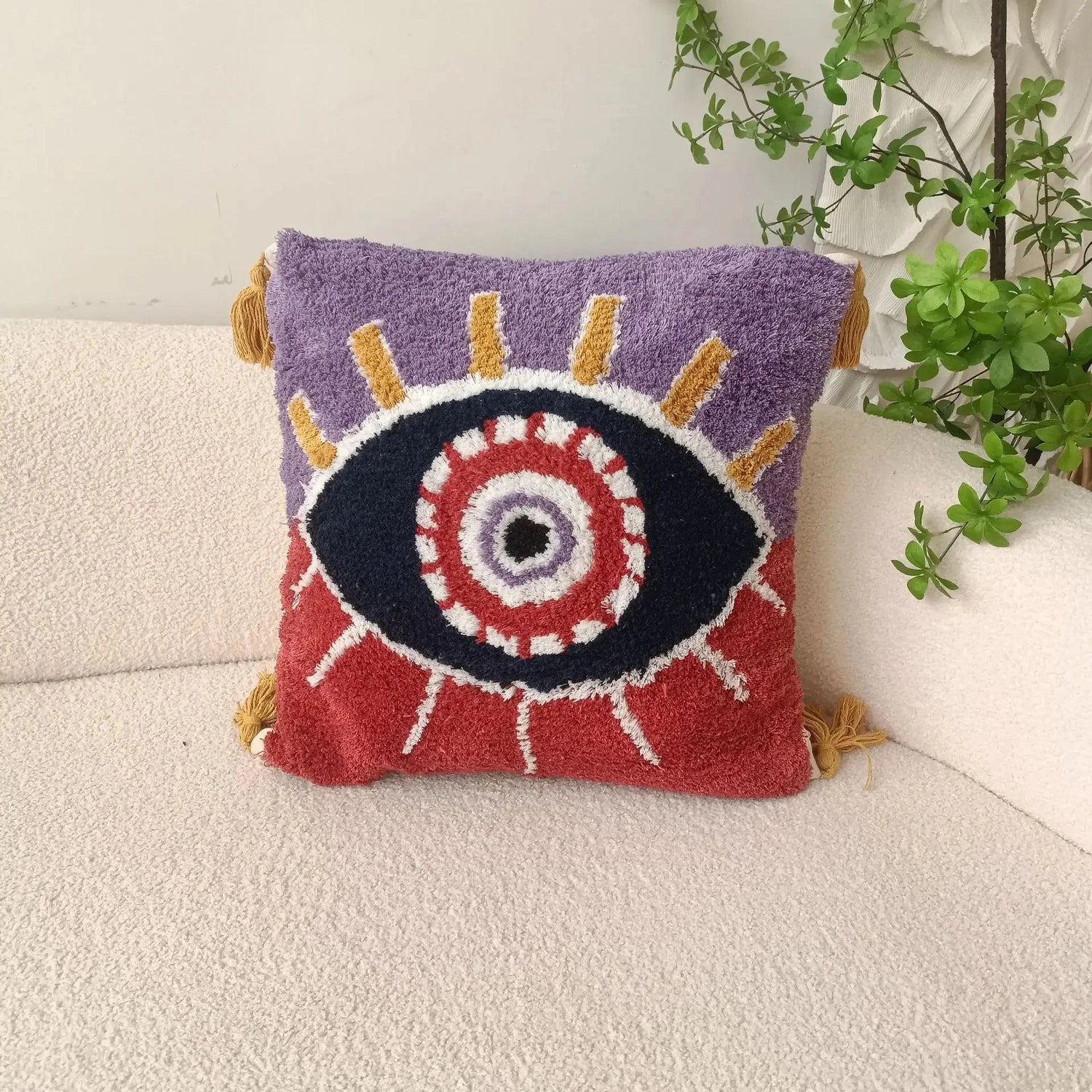Poduszka Dekoracyjna Eyra | Poszewka z Haftem Pętelkowym | Styl Boho z Motywem Oka