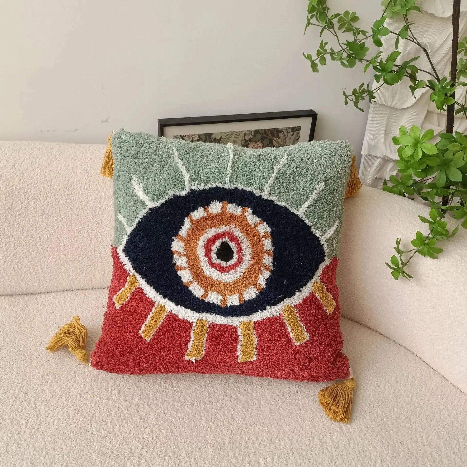 Poduszka Dekoracyjna Eyra | Poszewka z Haftem Pętelkowym | Styl Boho z Motywem Oka