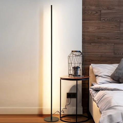 Lampa Podłogowa Vela | Nowoczesne Oświetlenie Wnętrz | Minimalistyczna LED