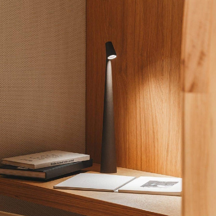 Lampa Stołowa Kalem LED | Bezprzewodowa Lampa Designerska | Minimalistyczne Oświetlenie USB