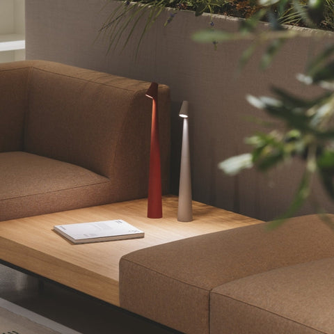 Lampa Stołowa Kalem LED | Bezprzewodowa Lampa Designerska | Minimalistyczne Oświetlenie USB