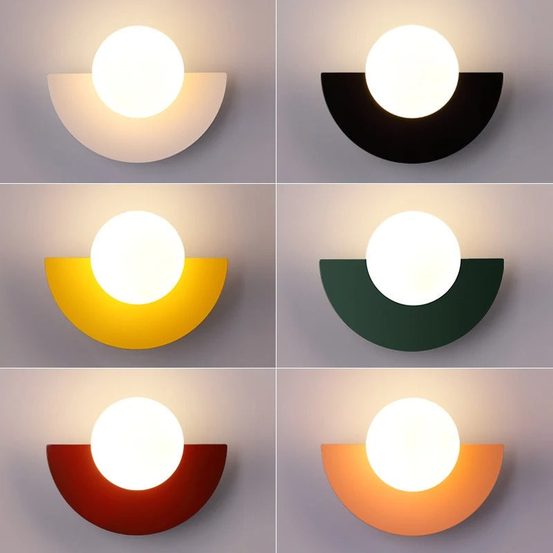 Kinkiet Luna | Nowoczesna Lampa Ścienna | Geometryczna Forma z Kulą