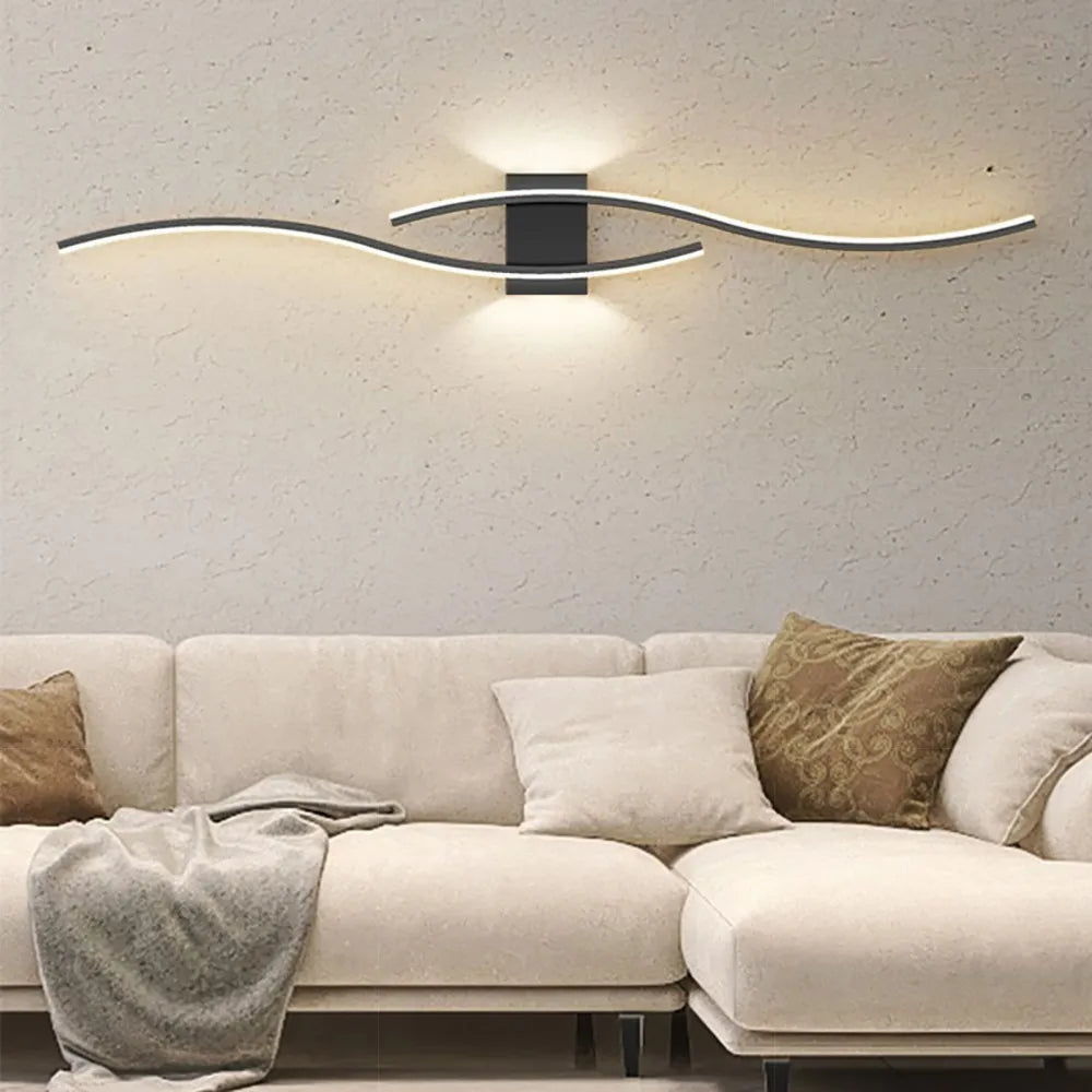 Kinkiet Auria | Nowoczesne Oświetlenie Ścienne | Złota Lampa LED w Fali